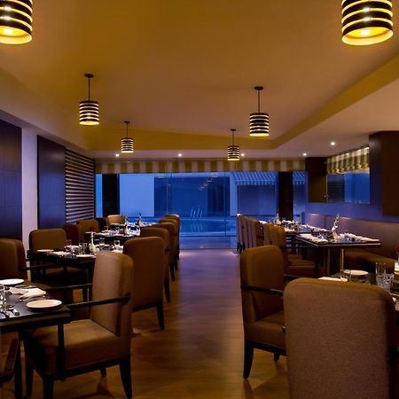 Hotel Golden Tulip Bhiwadi Exterior foto