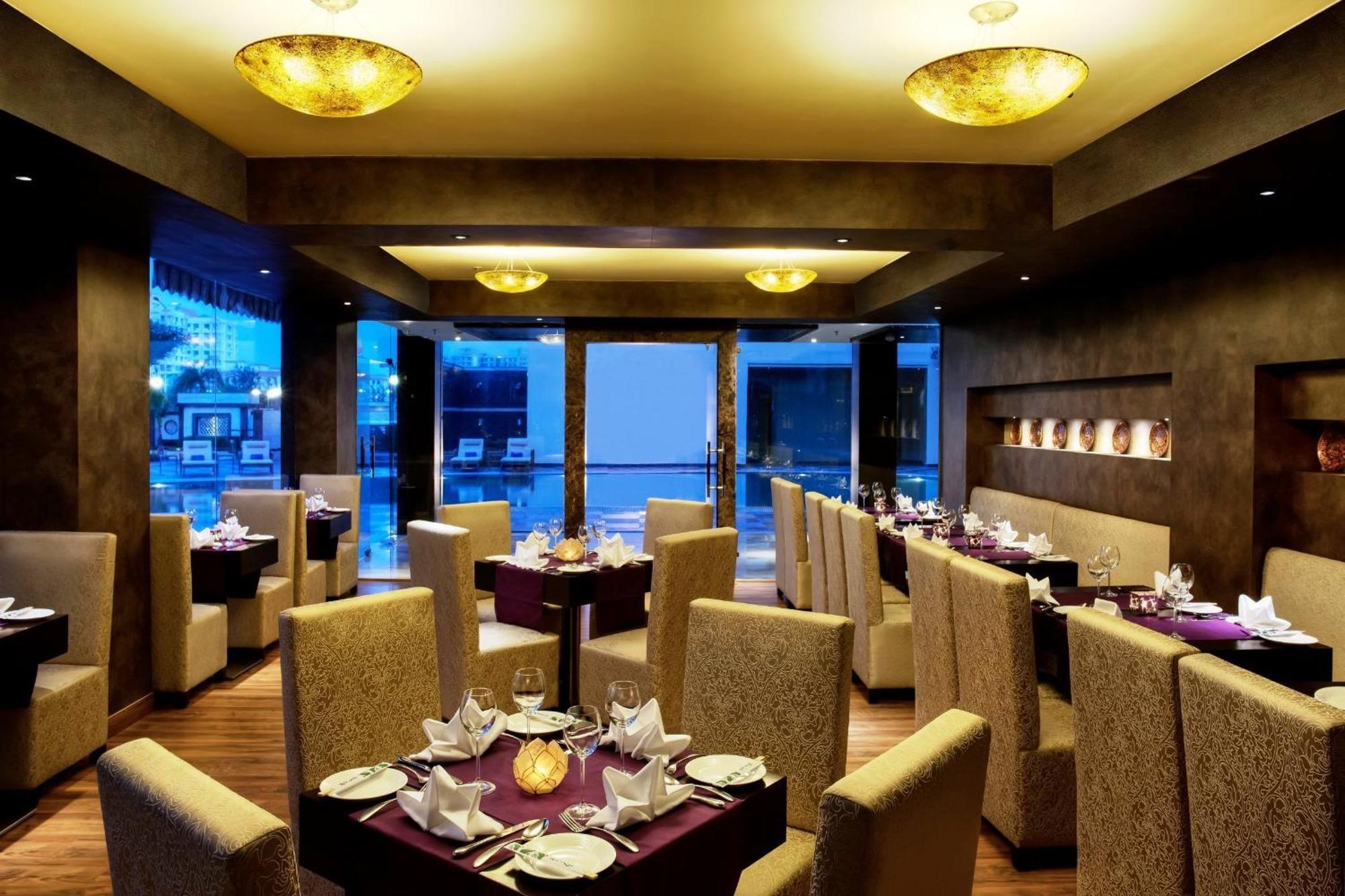 Hotel Golden Tulip Bhiwadi Exterior foto