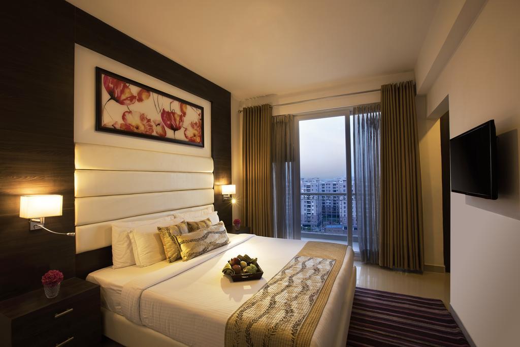 Hotel Golden Tulip Bhiwadi Exterior foto